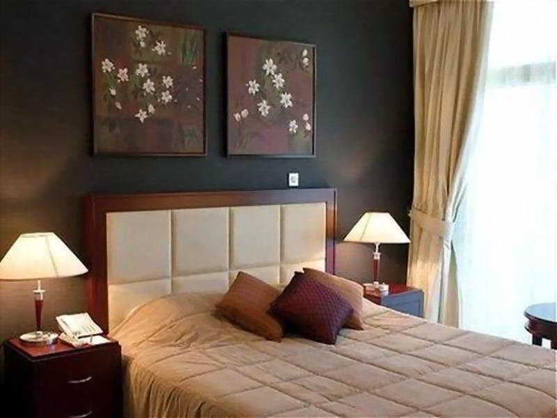 Royal Ascot Hotel Apartment - Kirklees 2 두바이 외부 사진